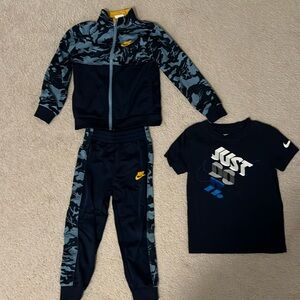 Nike Track Suit 4T